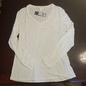 Downeast long sleeve t size L, NWT